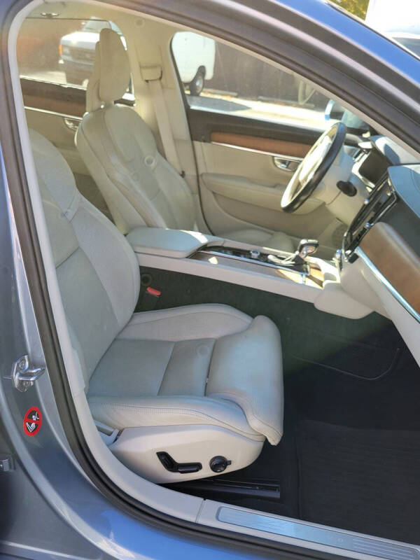 2017 Volvo S90 T6 Inscription