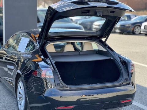 2017 Tesla Model S 90D