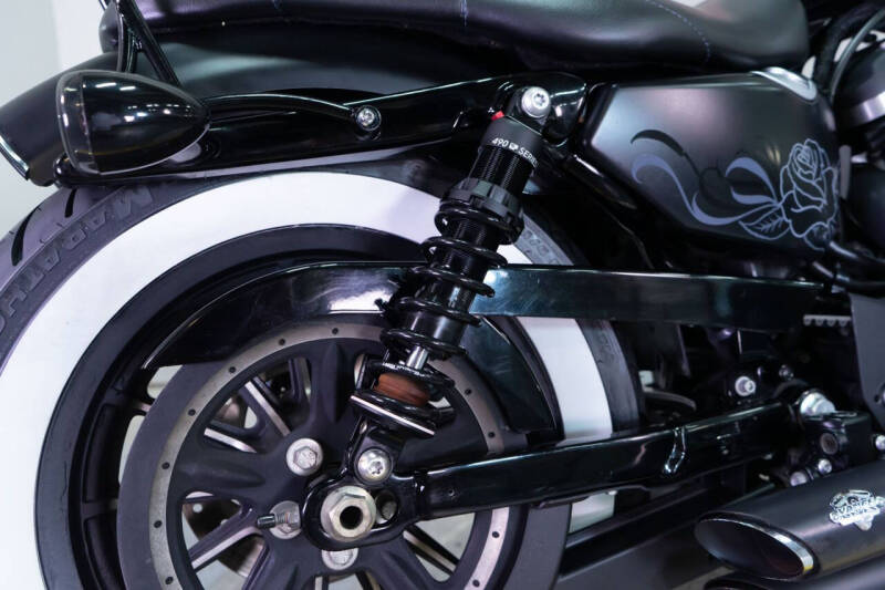 2015 Harley-Davidson Iron 883