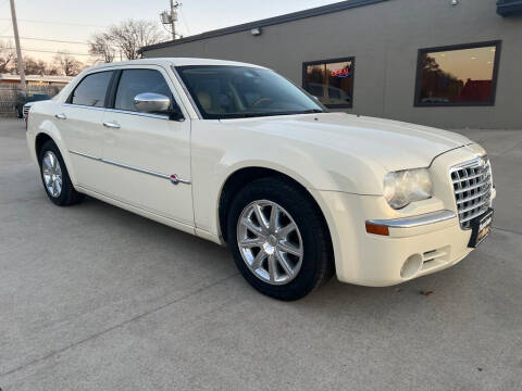 2008 Chrysler 300 for sale at Tigerland Motors in Sedalia MO