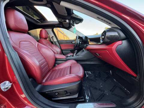 2017 Alfa Romeo Giulia Ti