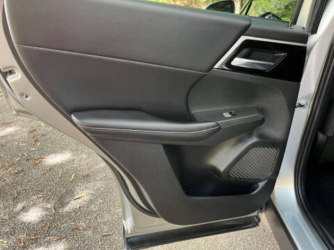 2022 Mitsubishi Outlander SE Launch Edition