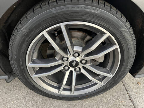 2016 Ford Mustang EcoBoost Premium