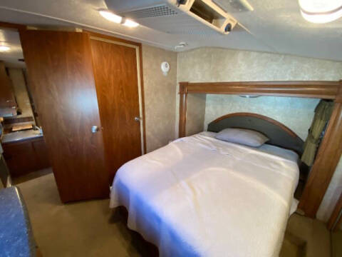 2010 Keystone RV Raptor