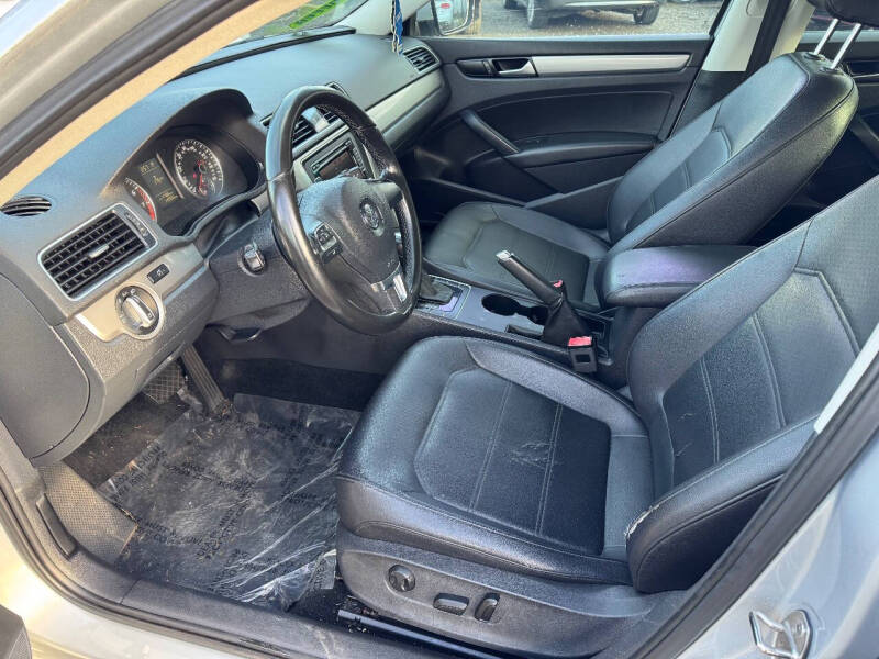 2015 Volkswagen Passat 1.8T Limited Edition