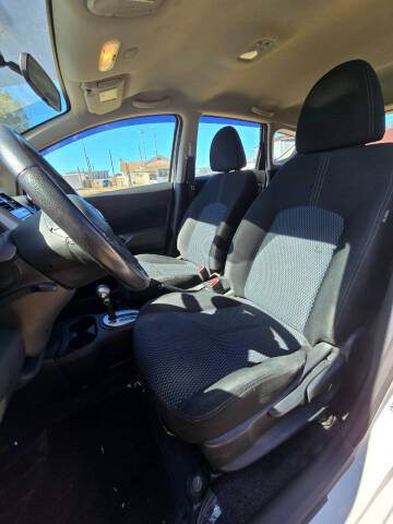 2016 Nissan Versa Note SV