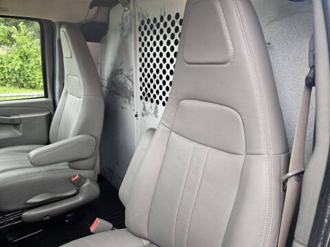 2019 Chevrolet Express 2500
