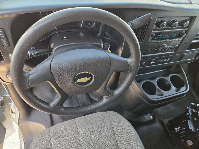 2021 Chevrolet Express 2500