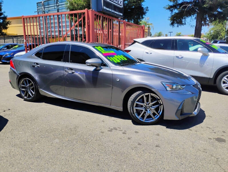 2017 Lexus IS 200t