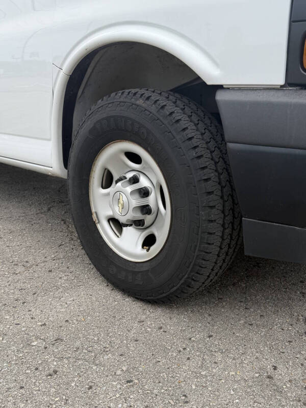 2020 Chevrolet Express 2500