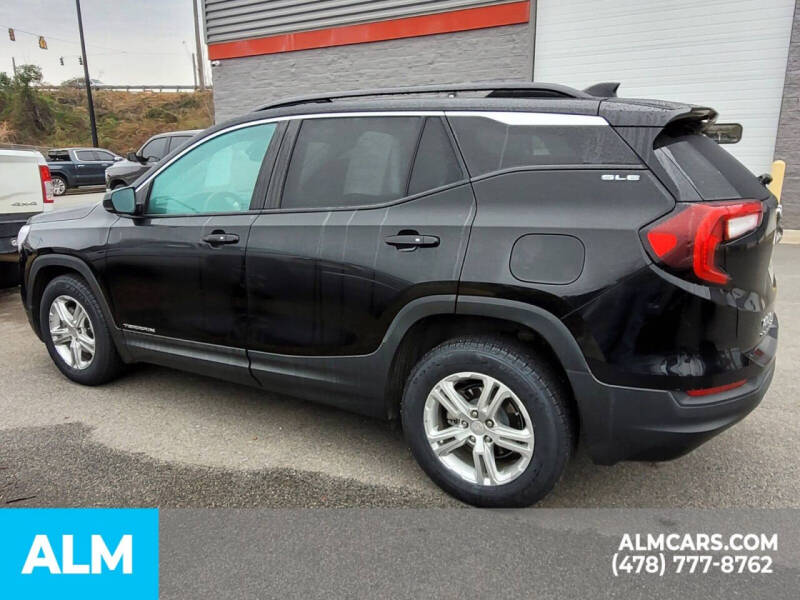 2022 GMC Terrain SLE