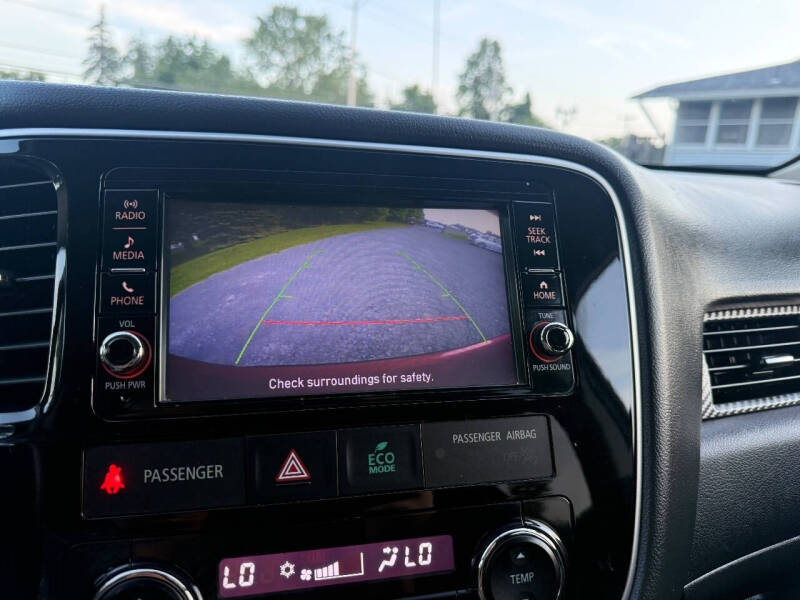 2018 Mitsubishi Outlander ES
