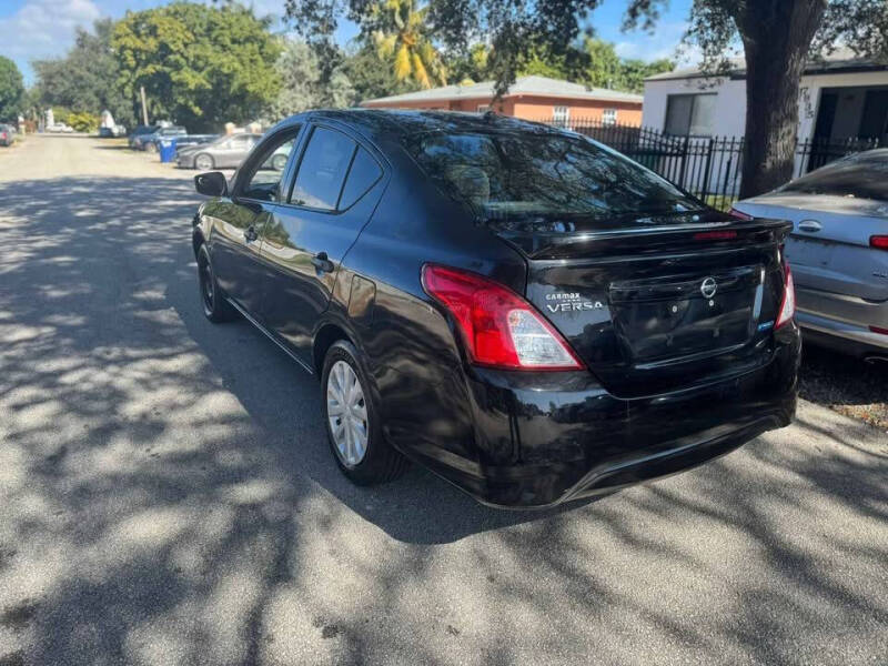 2016 Nissan Versa Sedan S Plus photo 6