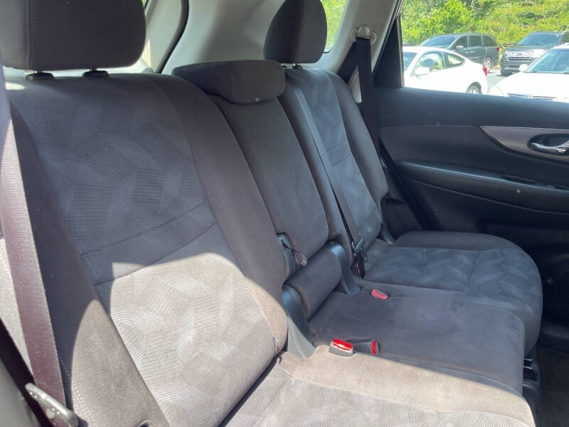 2015 Nissan Rogue S