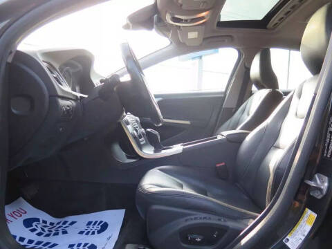 2016 Volvo S60 T5 Drive-E Premier