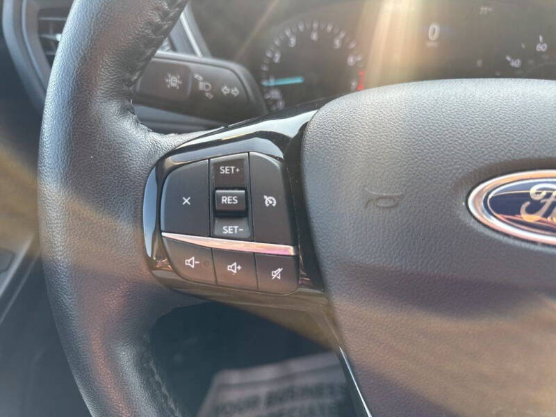 2021 Ford Escape SEL