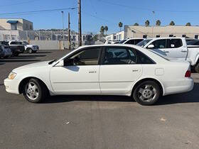 2003 Toyota Avalon XLS