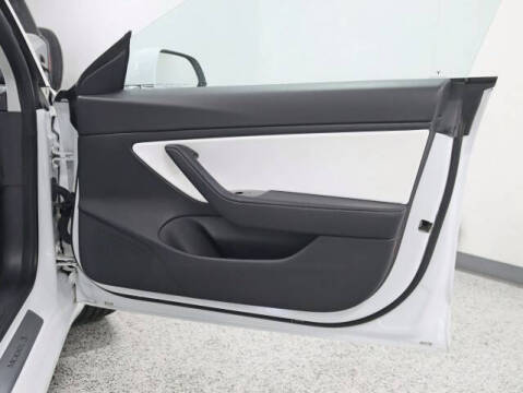 2020 Tesla Model 3 Performance