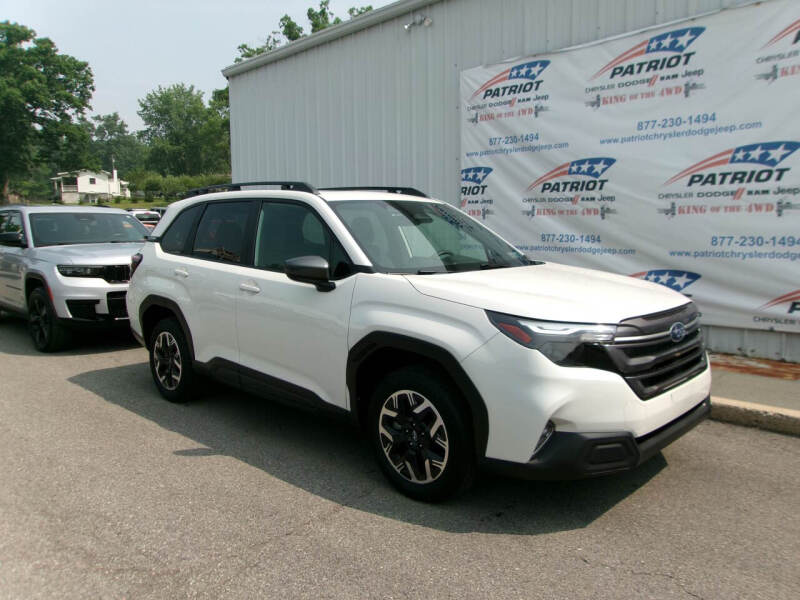 2025 Subaru Forester Premium
