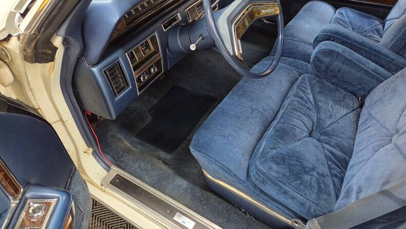 1977 Lincoln Continental