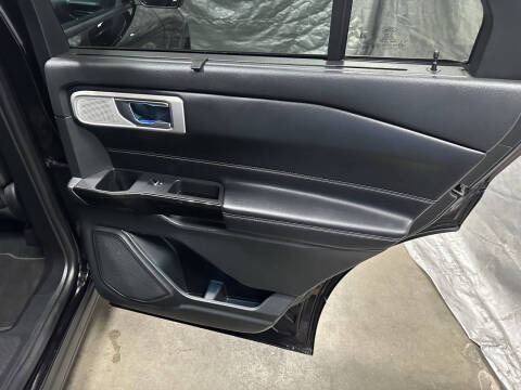 2021 Ford Explorer ST