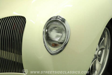 1939 Lincoln Zephyr