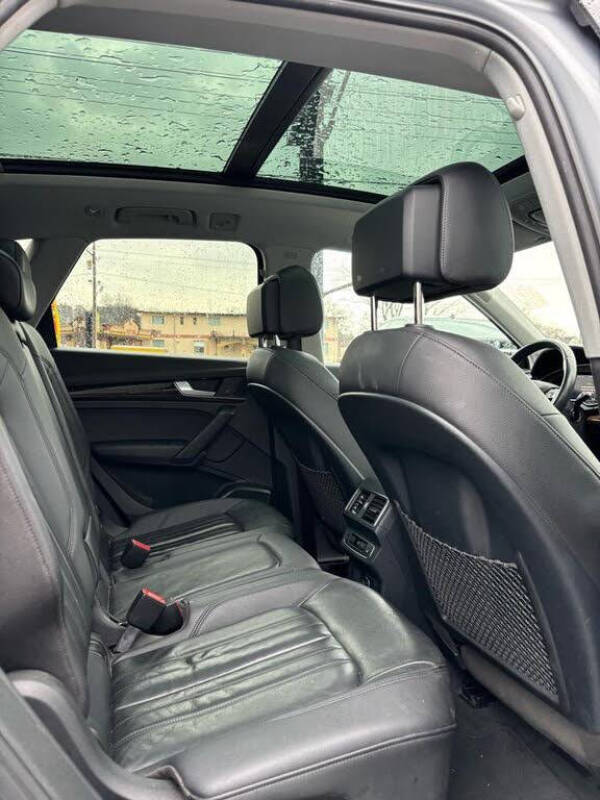 2018 Audi Q5 2.0T quattro Premium Plus