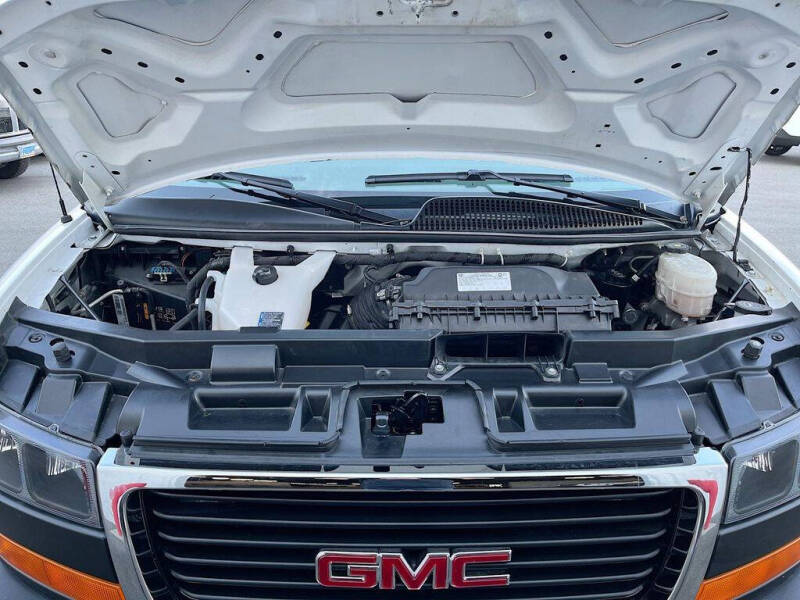 2024 GMC Savana 2500