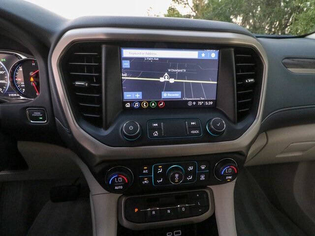 2022 GMC Acadia Denali