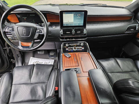 2018 Lincoln Navigator Select