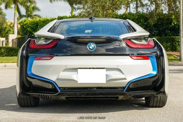 2015 BMW i8