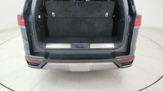 2024 Lexus LX 600 Luxury