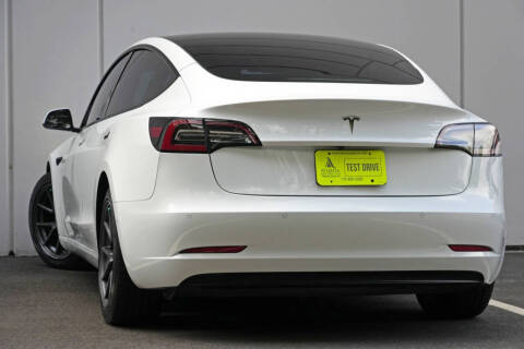 2021 Tesla Model 3 Standard Range Plus