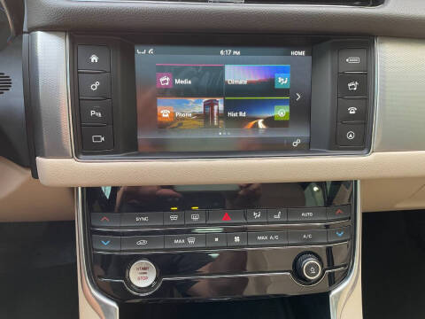 2016 Jaguar XF 35t Prestige