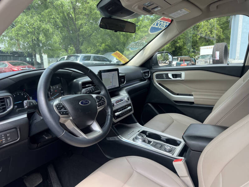 2022 Ford Explorer XLT