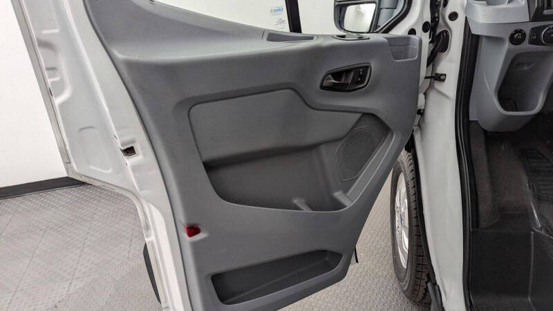 2018 Ford Transit