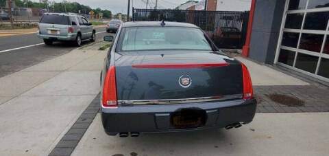 2011 Cadillac DTS
