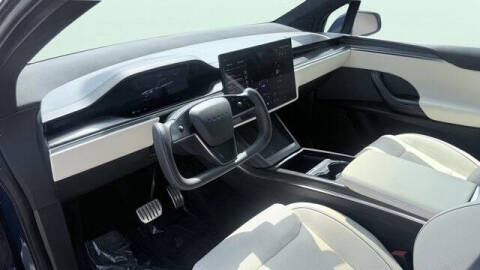 2022 Tesla Model X Plaid
