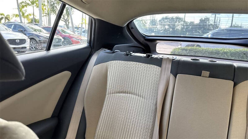 2016 Toyota Prius Two