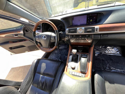 2013 Lexus LS 460 L