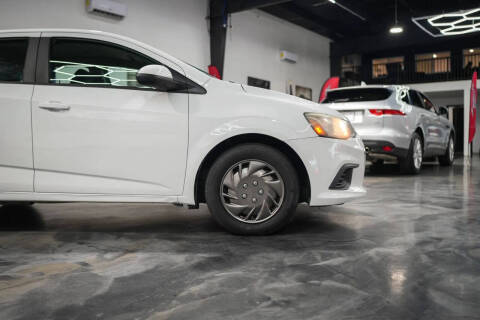 2017 Chevrolet Sonic LT Auto Fleet