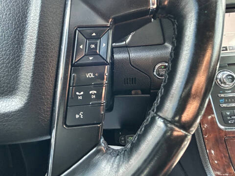 2017 Lincoln Navigator Select