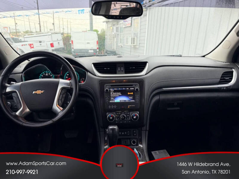 2017 Chevrolet Traverse LT