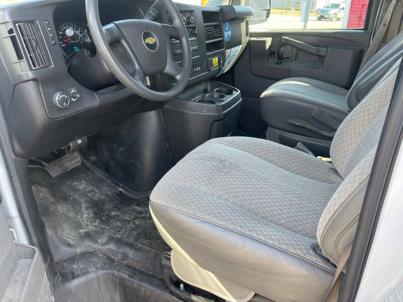 2020 Chevrolet Express 2500