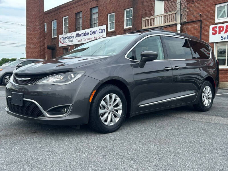 2017 Chrysler Pacifica Touring Plus