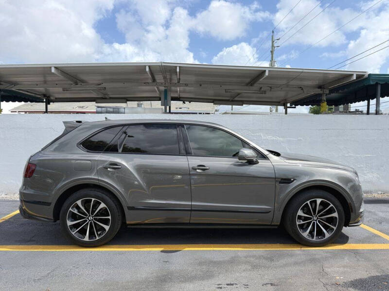2018 Bentley Bentayga W12 Signature Edition