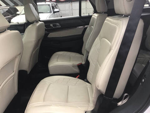 2018 Ford Explorer Platinum