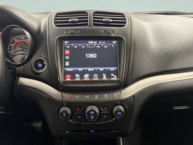 2018 Dodge Journey Crossroad