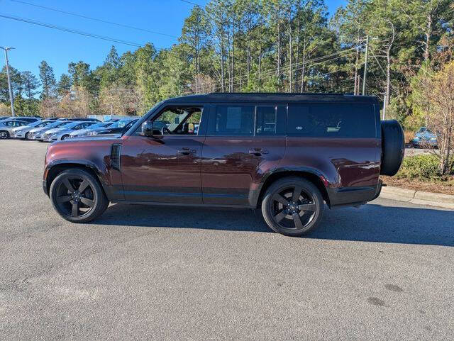 2023 Land Rover Defender 130 X-Dynamic SE