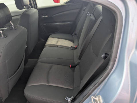 2013 Dodge Avenger SE